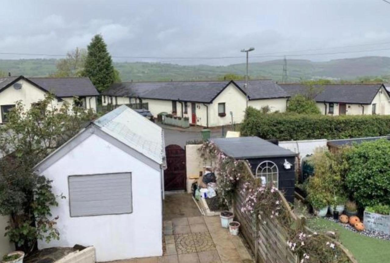 Starbuck Cottage Rudry Exteriör bild
